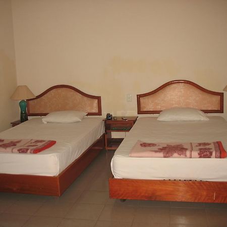 Ngu Binh Hue Hotel ภายนอก รูปภาพ