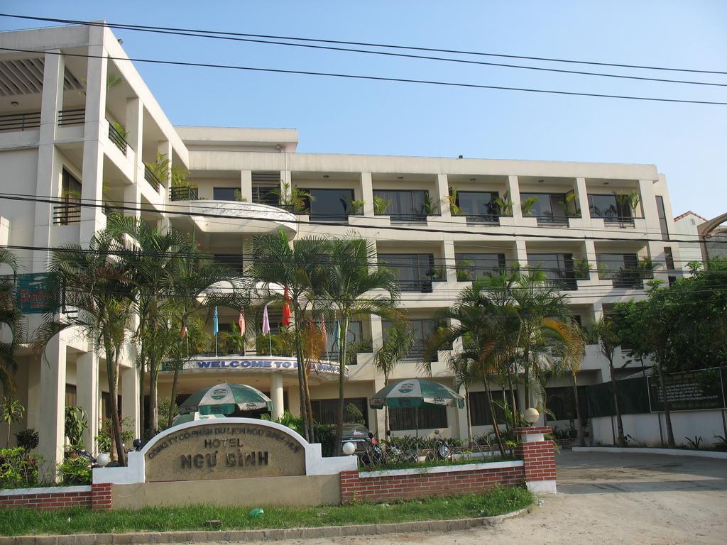 Ngu Binh Hue Hotel ภายนอก รูปภาพ