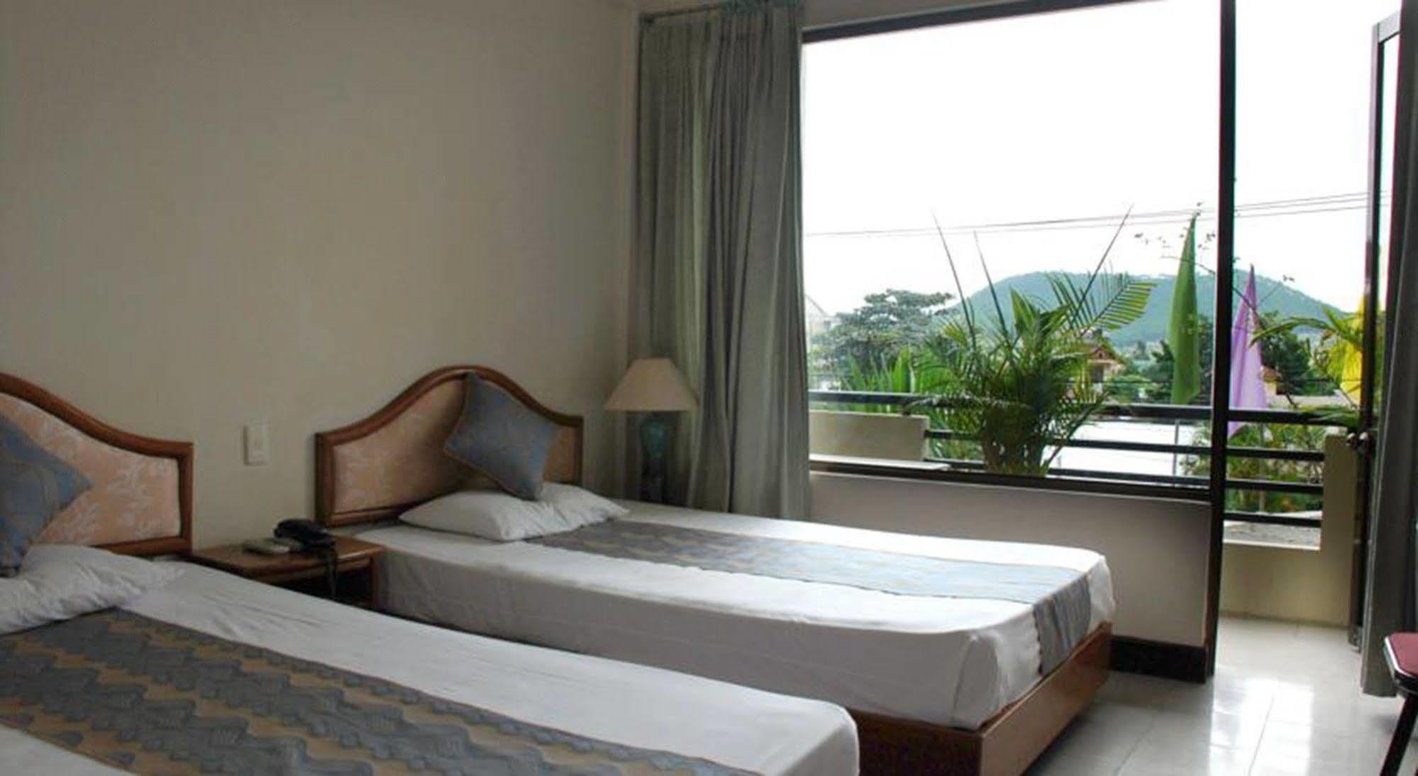 Ngu Binh Hue Hotel ภายนอก รูปภาพ