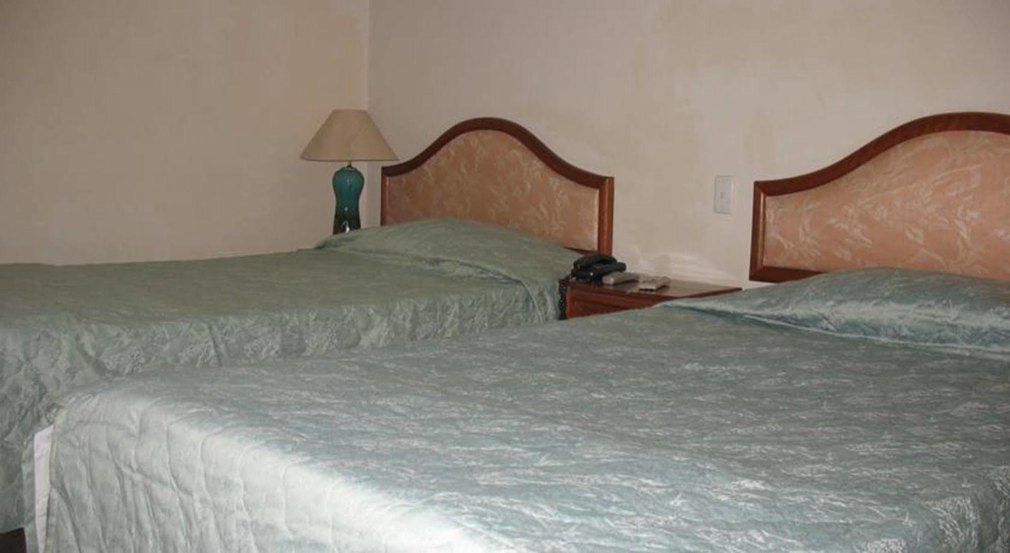 Ngu Binh Hue Hotel ภายนอก รูปภาพ